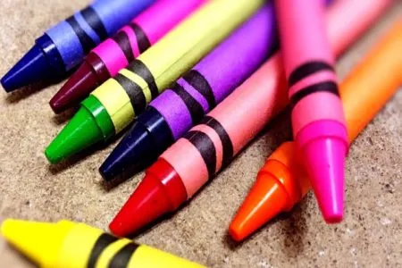 Agosto Mes del Crayón Reciclaje Manualidades Cuidar el Planeta