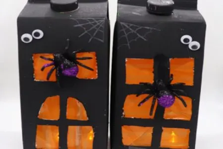 milk-carton-haunted-house-halloween