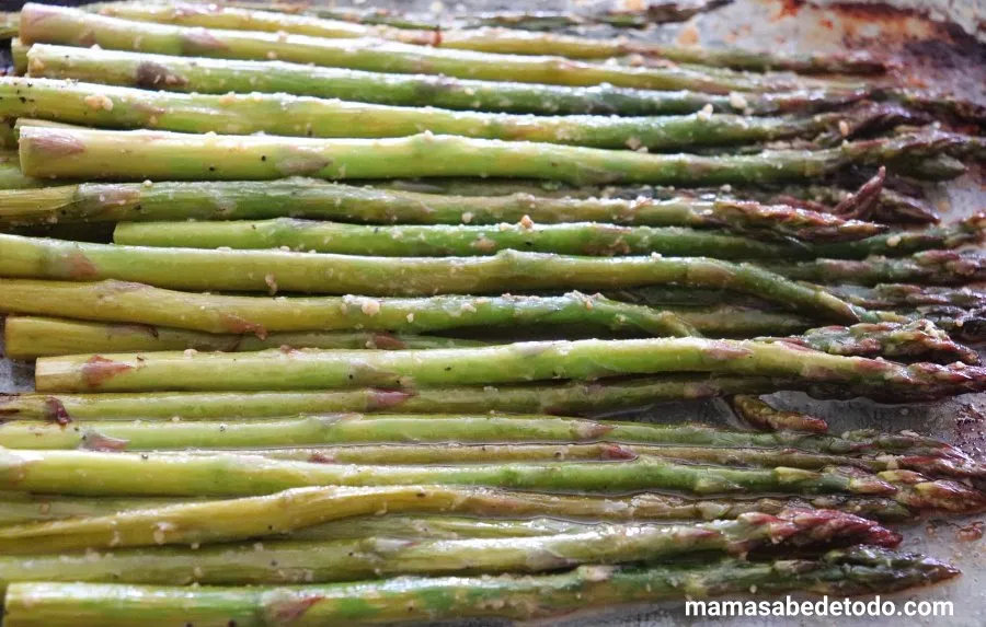Espárragos verdes al horno